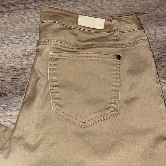 Denim - Celebrity pink jeans size 15 tan color low rise skinny